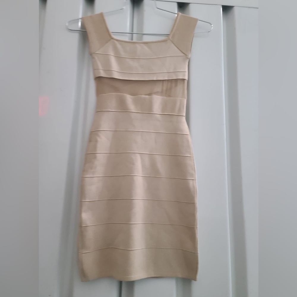 Zara dress 🌹🌼